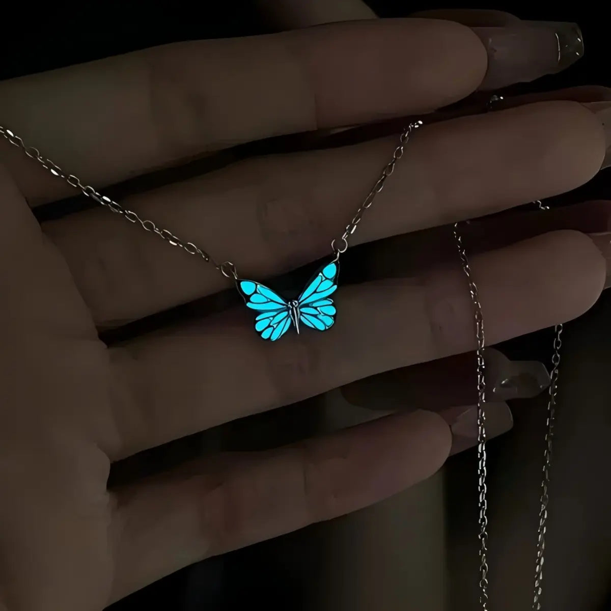 Glow in the Dark Butterfly Necklace & Bracelet Set - Luminous Jewelry