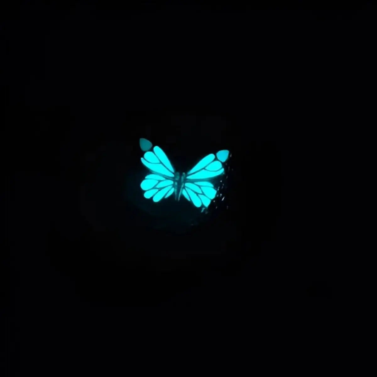 Glow in the Dark Butterfly Necklace & Bracelet Set - Luminous Jewelry